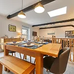 Host & Stay - The Burrow
