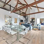 Host & Stay - The Old Workhouse
