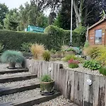 Holly Lodge