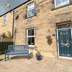 19 Duke Street