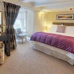 The Bondgate Boutique