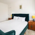 Host & Stay - Newton House