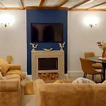 Stable Cottage