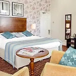 White Swan Hotel