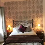 Ravensmede Cottage B&B