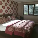 The Cottage Inn Hotel