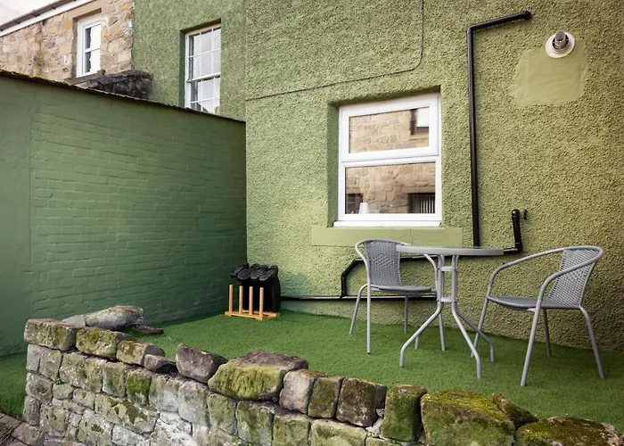Luxe Design - Grade II Listed Cottage - Heart Of Alnwick
