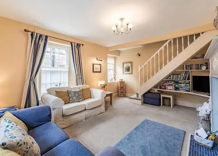 Peaseblossom House, A Charming Grade II Listed Building, In A Great Location In Alnwick