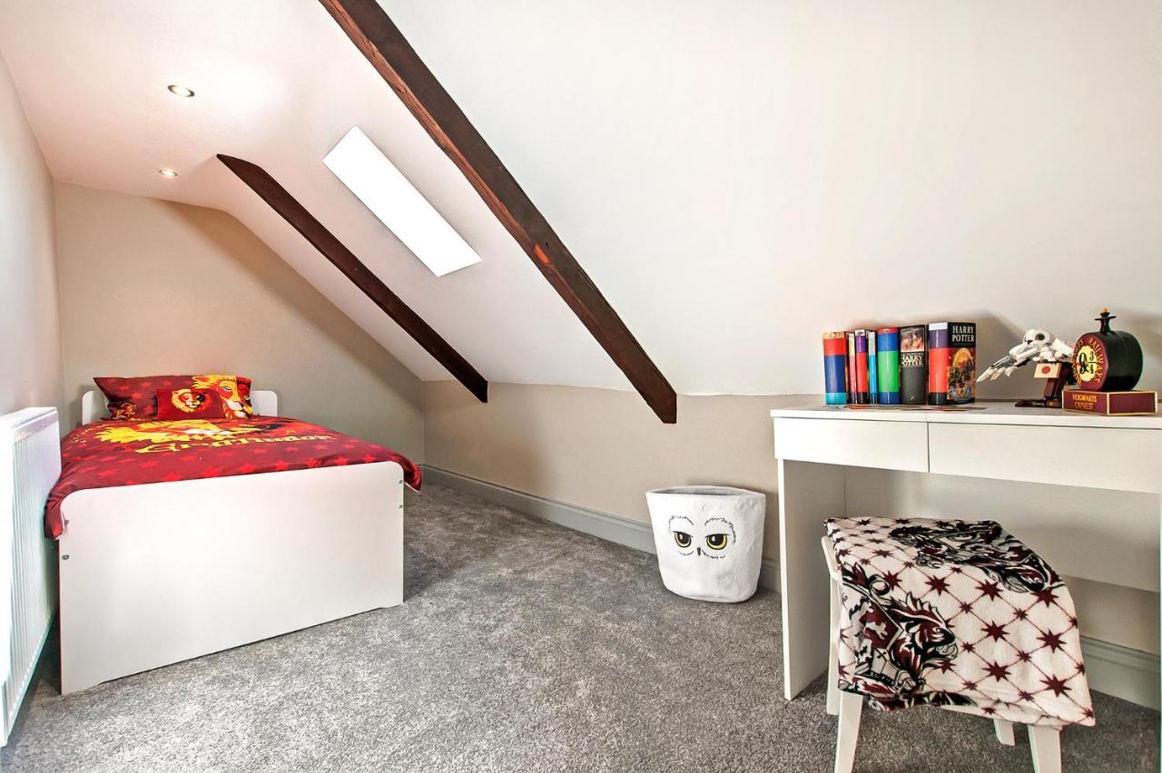Postmasters Apartment *