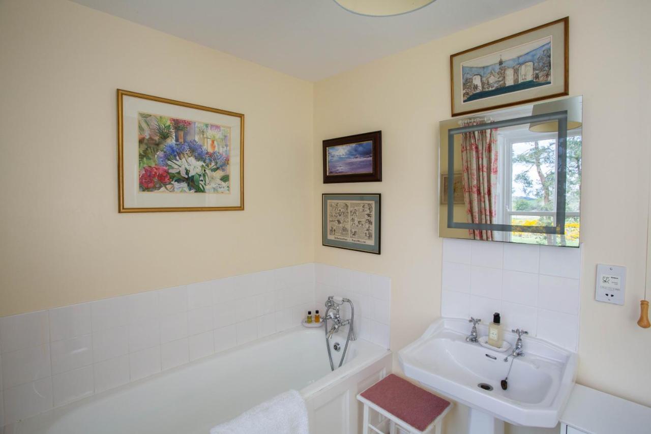 Bed & Breakfast Ingram House