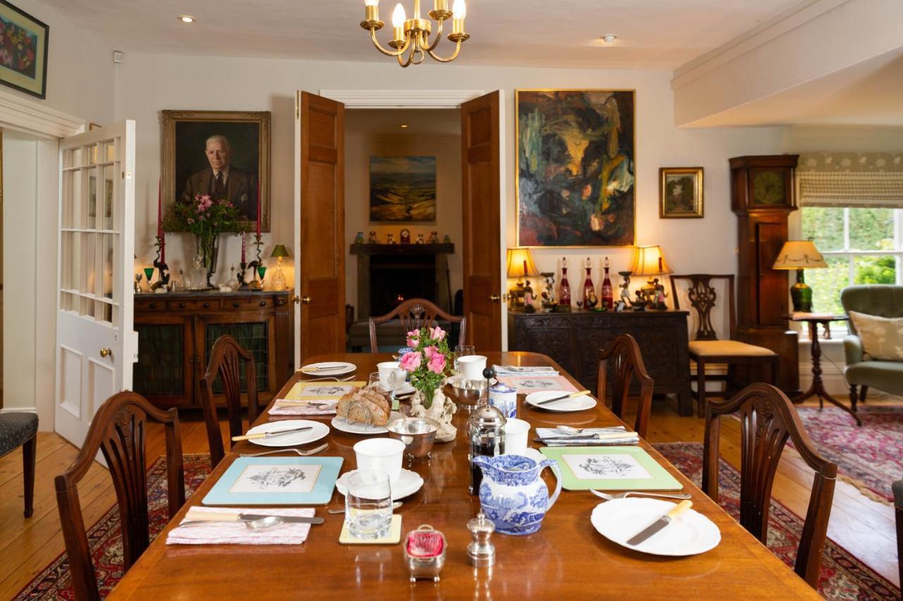 Ingram House Acomodação com café da manhã  *