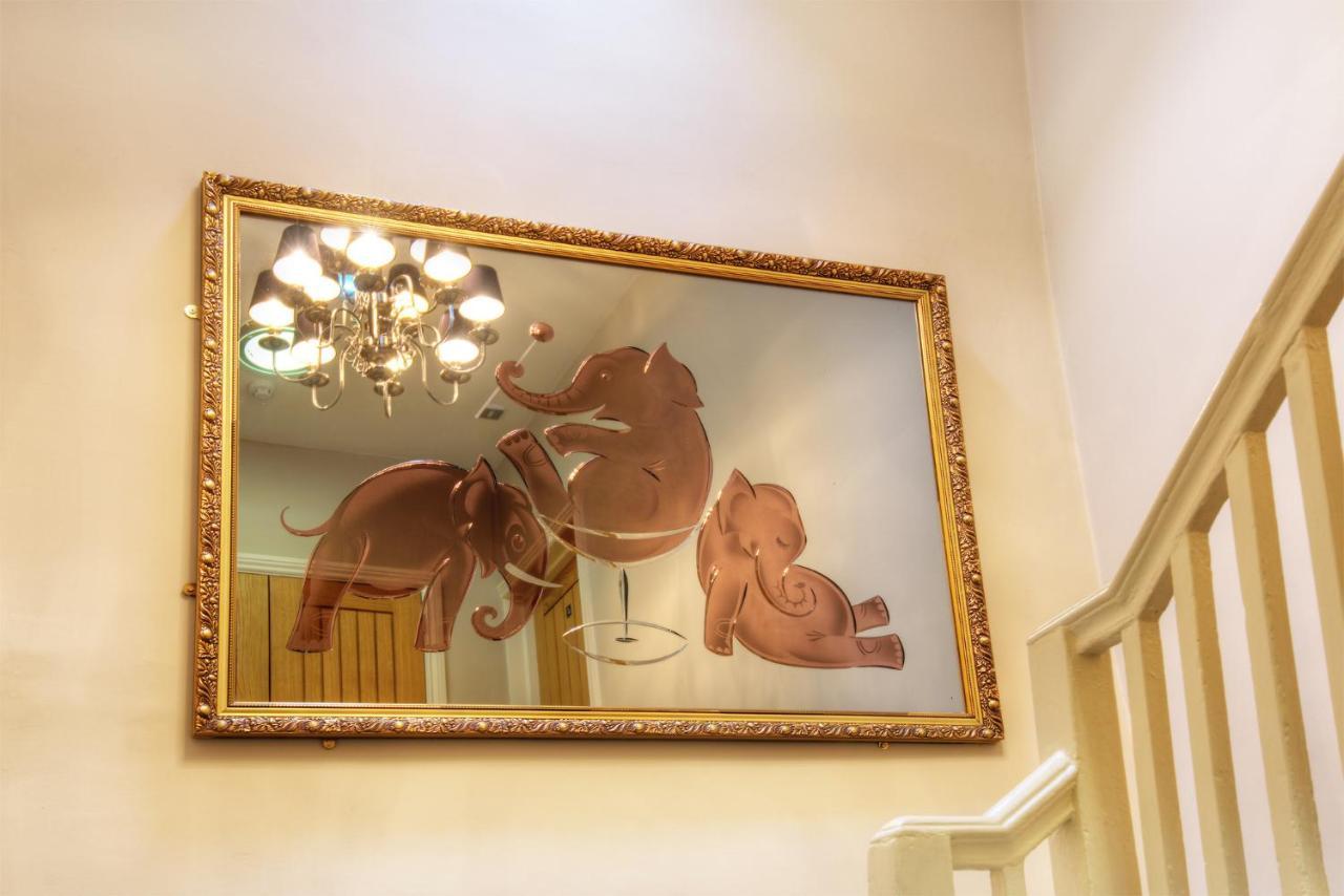 The Bondgate Boutique 4*