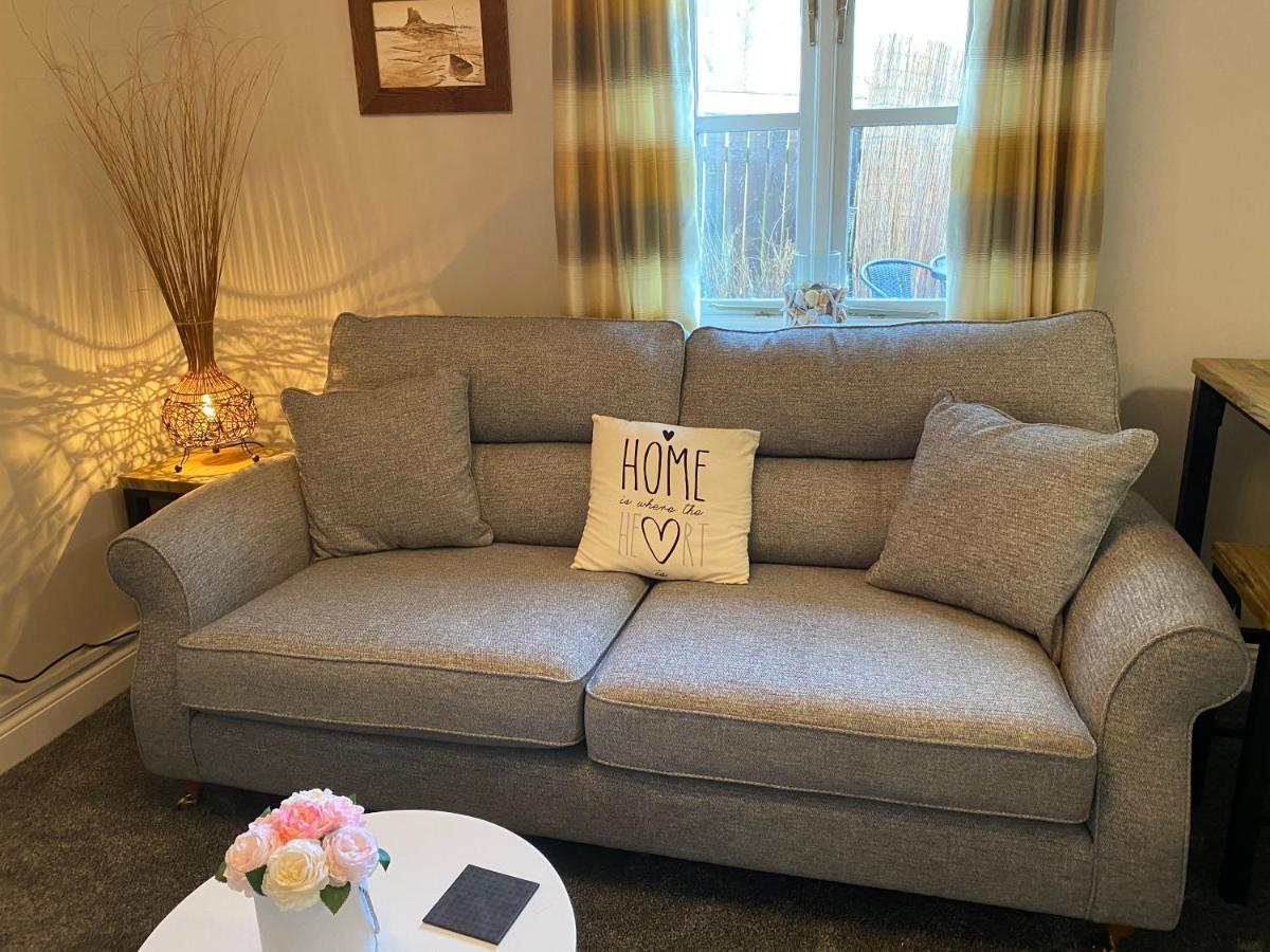 Lesbury - Apartment *