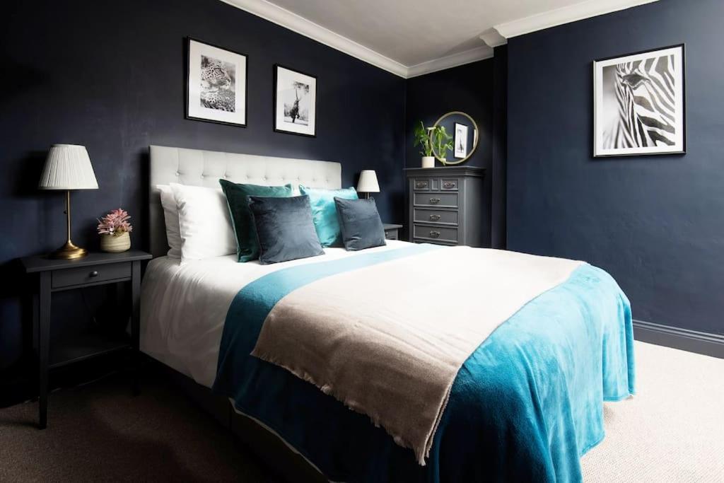 Stylish 5 Bedroom House - * Alnwick