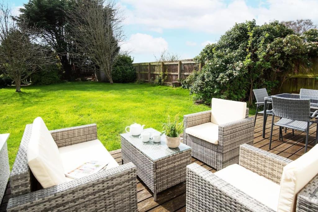 Holiday home Stylish 5 Bedroom House -
