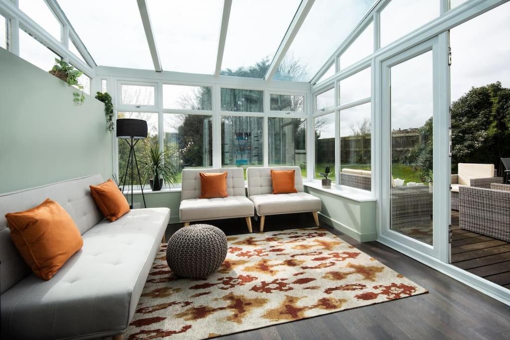 Stylish 5 Bedroom House - Alnwick