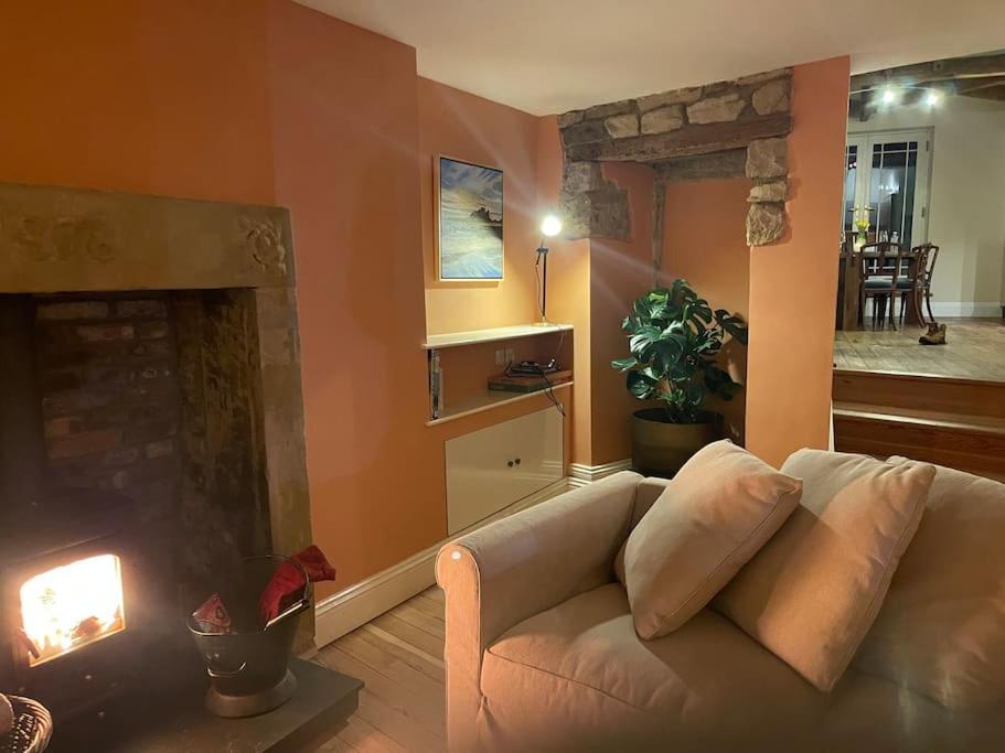 Stunning 3 Bedroom House With Amazing Castle View Holiday home
