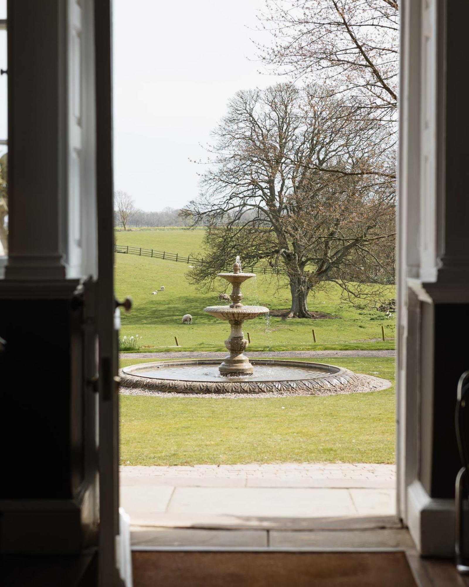 The Tempus At Charlton Hall Estate Hotel *