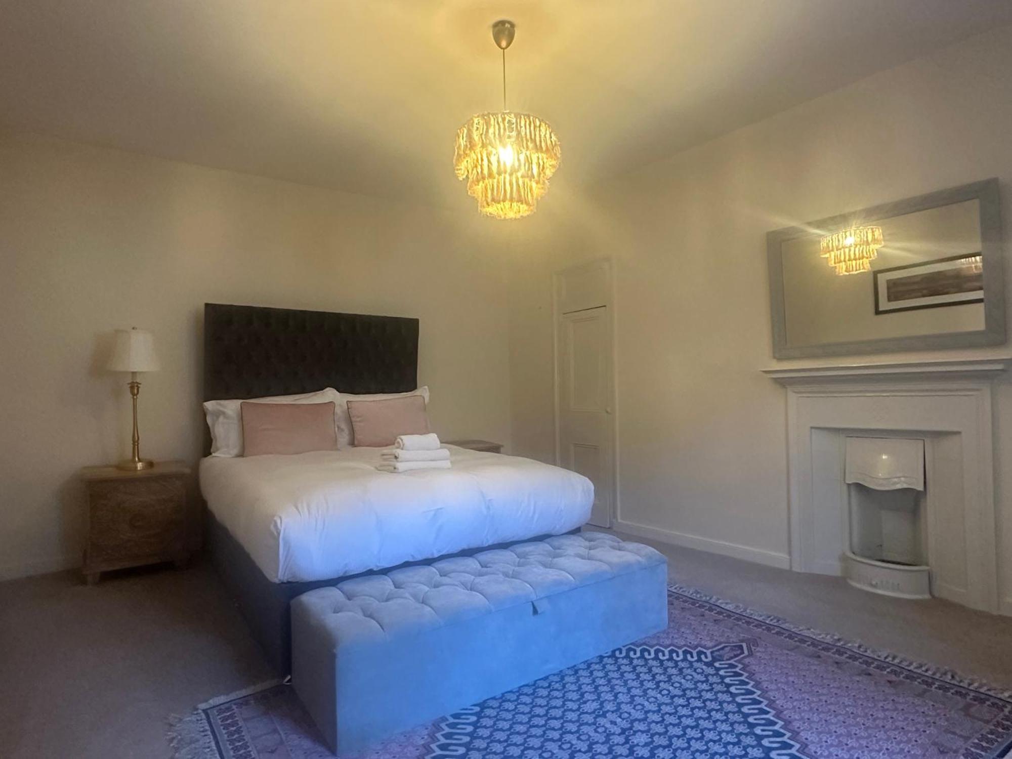Holiday home Stunning 3 Bedroom House With Amazing Castle View *