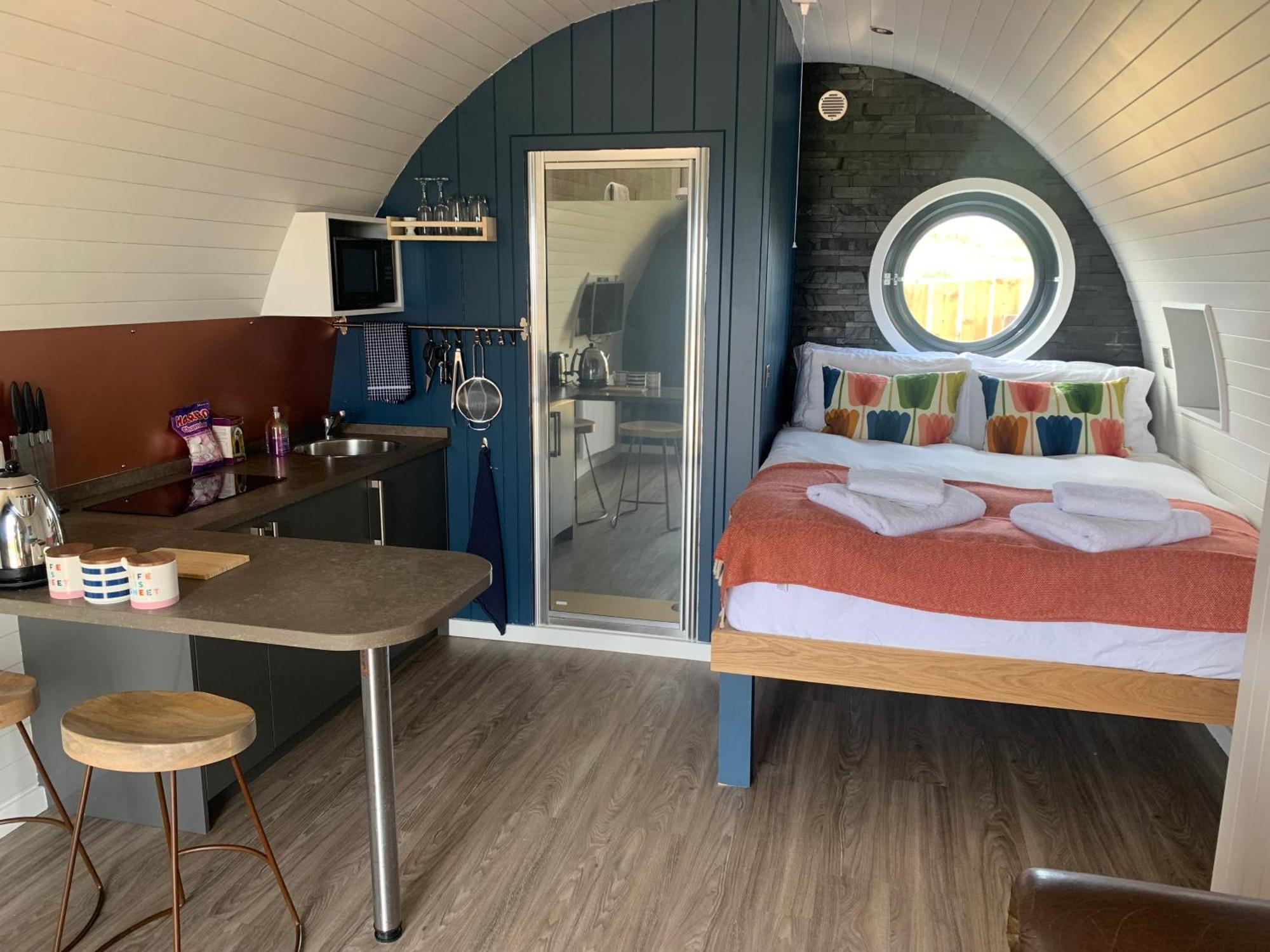 Botel Middlemoor Farm Holidays *