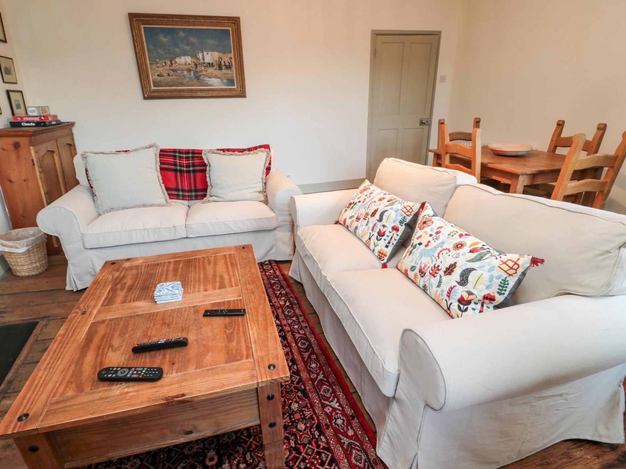 Apartment Upper Oakwood