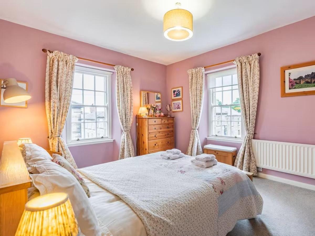 Holiday home Peaseblossom House, A Charming Grade Ii Listed Building, In A Great Location In