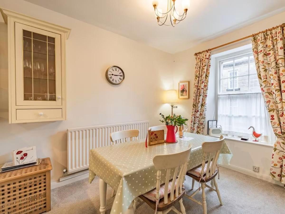 Peaseblossom House, A Charming Grade Ii Listed Building, In A Great Location In Holiday home *