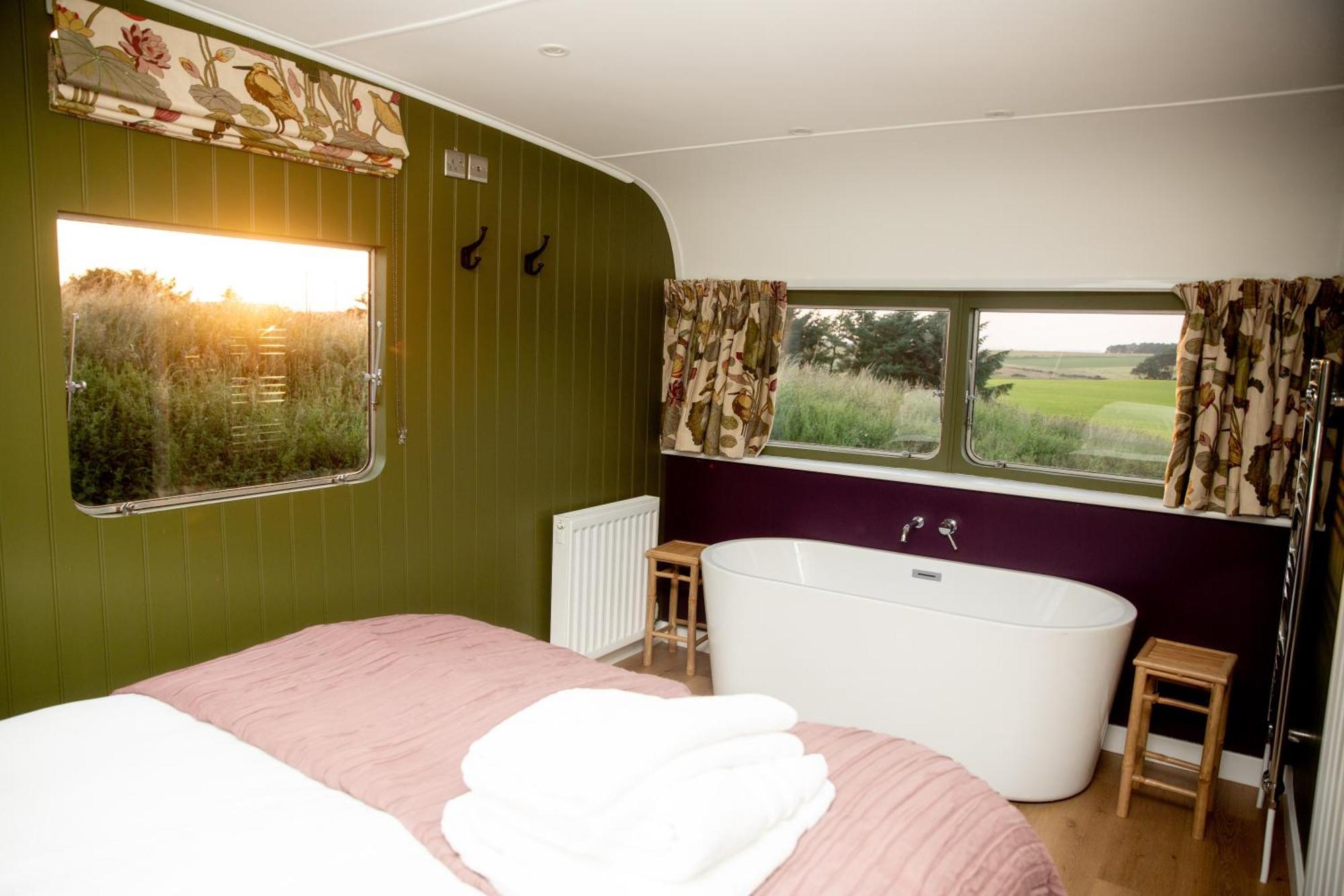 Middlemoor Farm Holidays Botel *