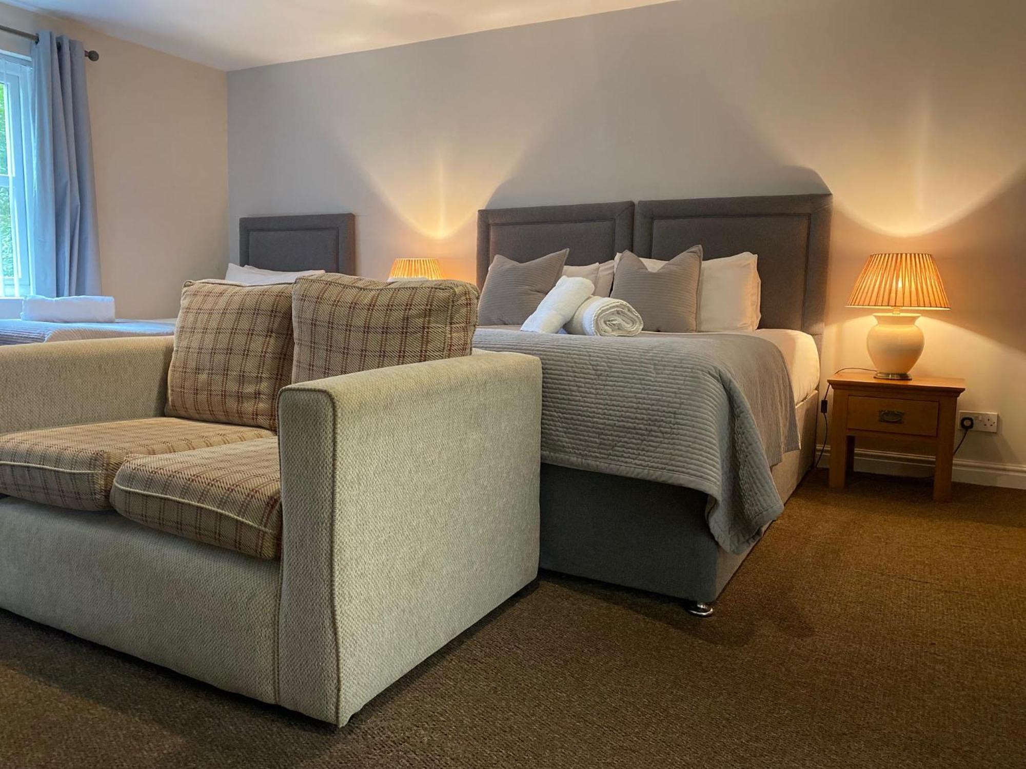 The Oaks Hotel 3*