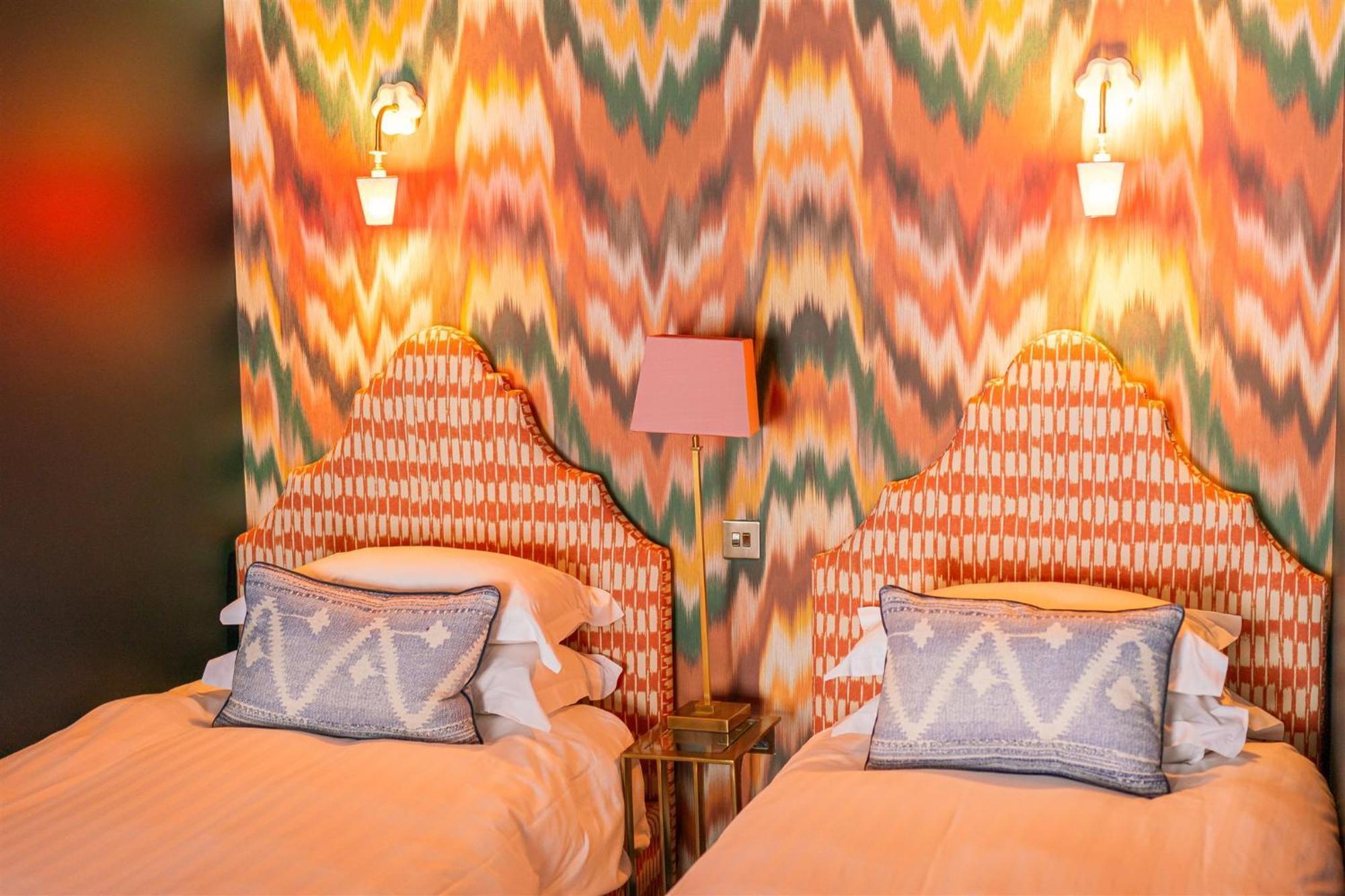 Hotel The Tempus At Charlton Hall Estate *