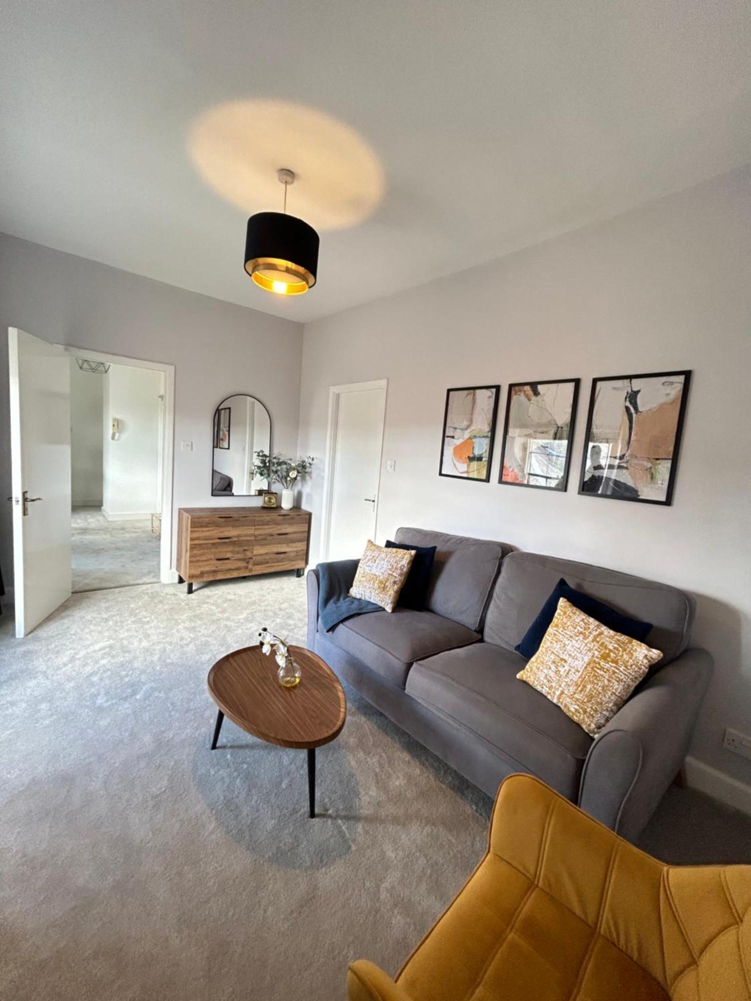 Cosy Flat In Apartment *