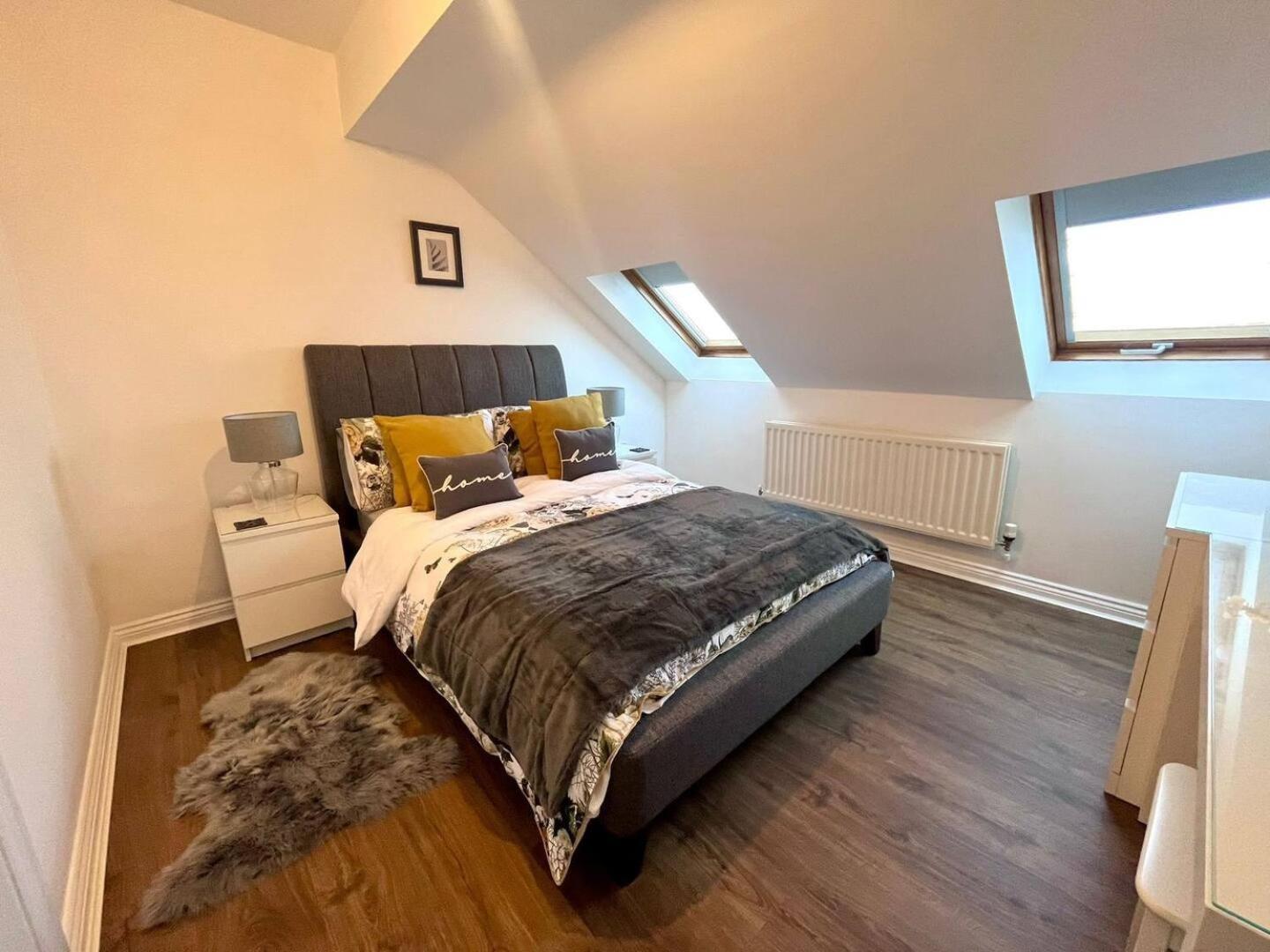 Beautiful 3 Bedroom In The Heart Of