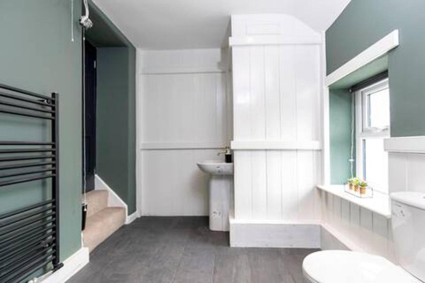 The Stone House - Spacious, Central, Modern Alnwick