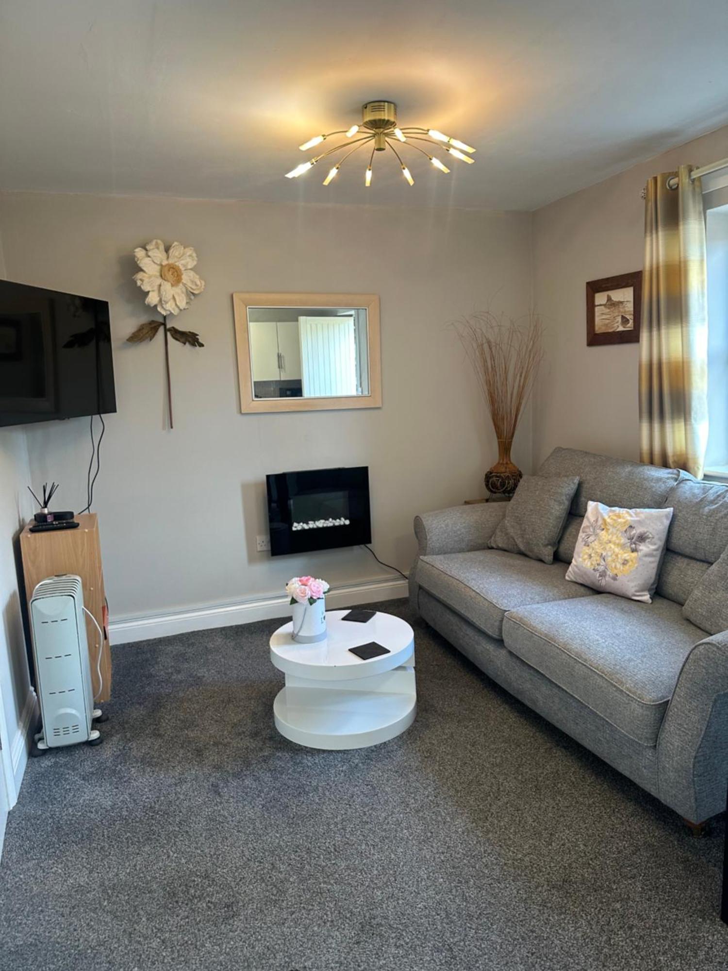 Lesbury - Apartment *