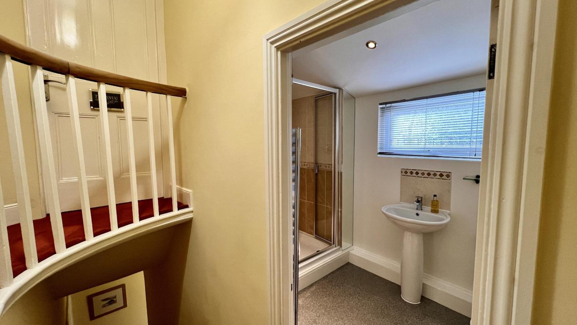 Tate House Guest house 4*