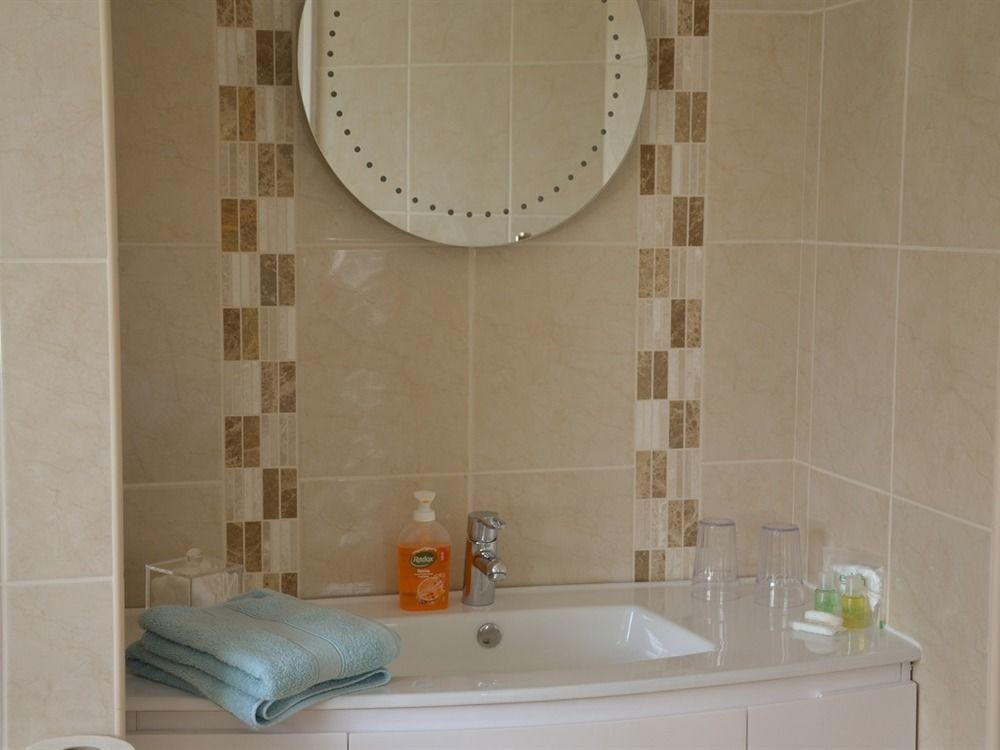 Deneview Bed And Breakfast Hotel 3*