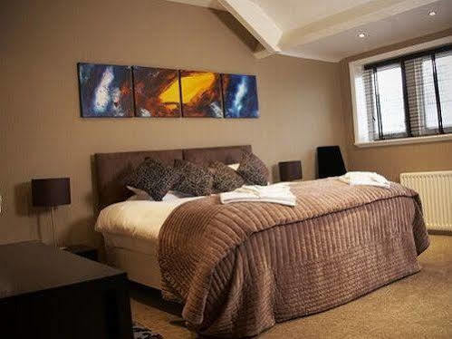 The Plough 3*
