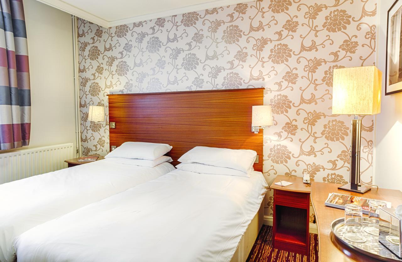 Hotel White Swan