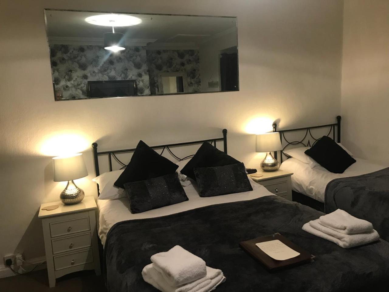 Castle Gate Guest house 3*