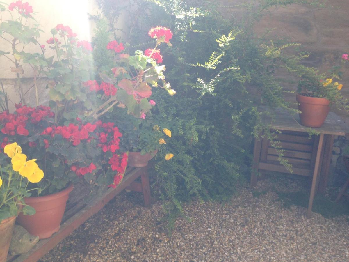 Peaseblossom House, A Charming Grade Ii Listed Building, In A Great Location In *